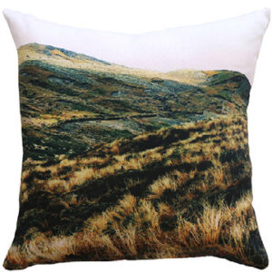 tussock-country-outdoor-cushion-45x45cm