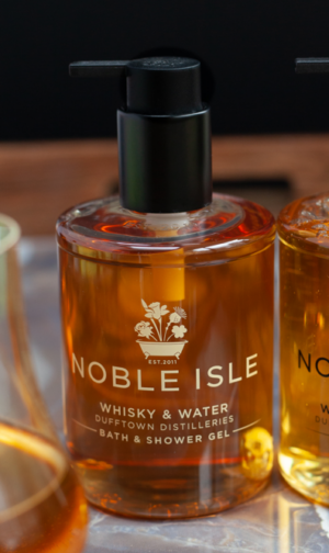 noble-isle-whiskey-water-bath-shower-gel-250ml