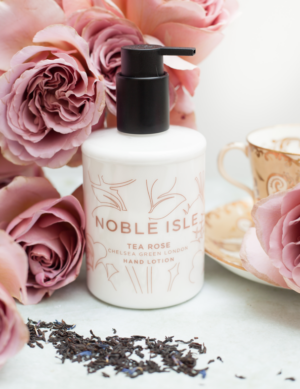 noble-isle-tea-rose-hand-lotion-250ml