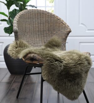 olive-nz-sheepskin-single-60x90cm-100-nz-wool