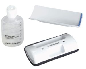 audio-technica-record-cleaning-pad-and-fluid