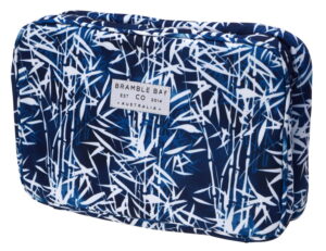 bramble-bay-hang-fold-cosmetic-bag-bamboo-blue