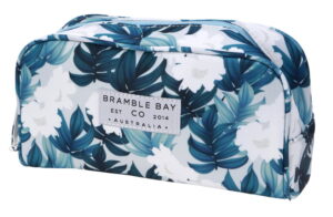 bramble-bay-small-cosmetic-bag-magnolia-11x21x75