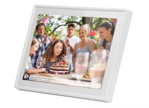 frameo-10-inch-digital-photo-frame-white-1