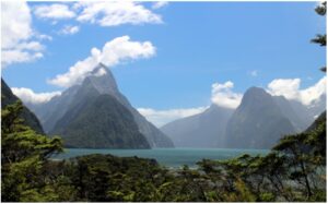 milford-sound-960x595-nz-canvas-order-in