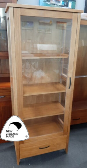 rakaia-1d-display-cabinet-honey-740x400x1800