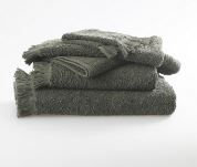 tusca-lichen-bath-mat-700gsm-portuguese-cotton