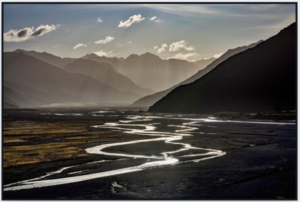 braided-river-box-frame-print-80x53cm