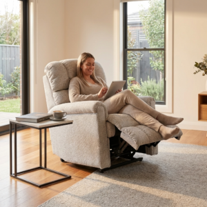 Sofas & Recliners