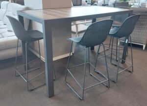 Tuscany Gunmetal Bar Table + 4 Gardenia Stools