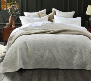 Hawthorne Ivory Embroidered Bedspread King