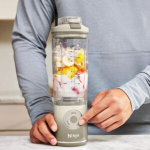 Ninja Blast Max Cordless Portable Blender Ivory Cr
