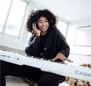 Casio Tone Keyboard 61 Full Size White Portable