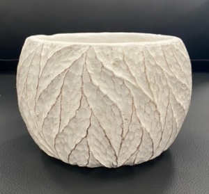 Leaf Pattern Concrete Pot 14.5X10.8Cmh
