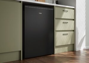 Haier Black Bar Fridge 129L 850X545X566