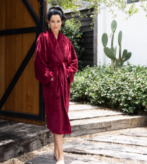 Merlot Microplush Robe M/L