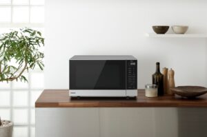 Panasonic Microwave Oven 27Lt 1000W Stainless Flat