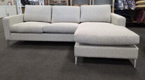 Wanaka 3.5 Seater Footbox Chaise Kira Shell Nz Mad