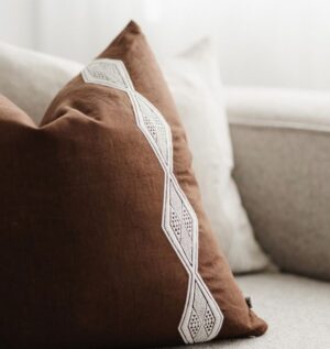 Whakato Cocoa 50X50Cm Cushion Feather Inner