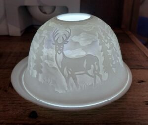 Deer Trail Porcelain Dome 12X8Cm