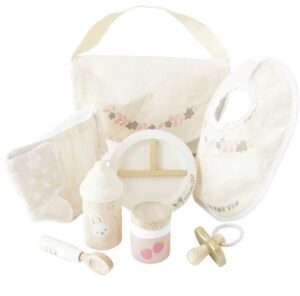 Le Toy Van Doll Nursing Set