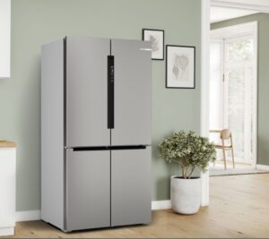 Bosch Fridge Freezer S/S 183Hx90.5Wx73.1Dcm